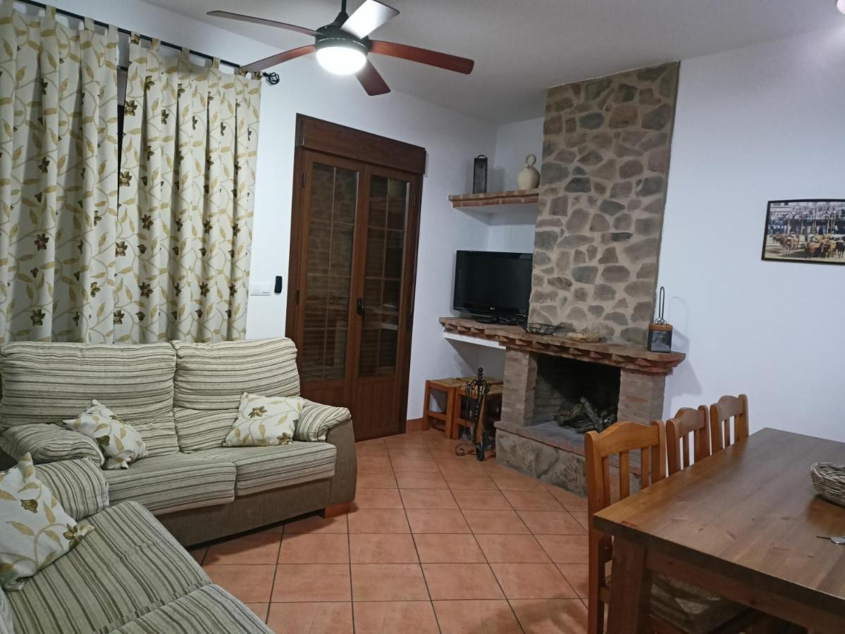Casa Rural La Fuente Segura de León 외부 사진